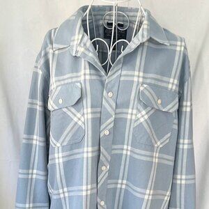 American Rag Blue and White Button Down Long Sleeve Flannel